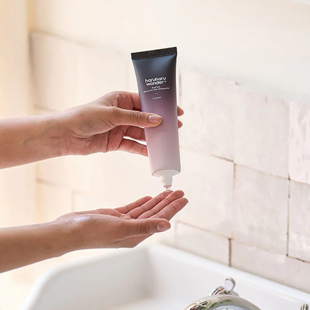 Black Rice Moisture 5.5 Soft Cleansing Gel