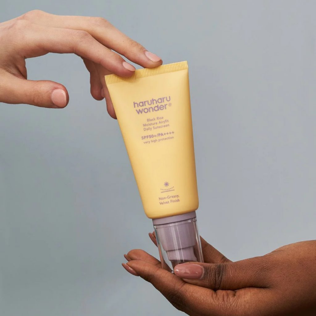 Black Rice Moisture Airyfit Sunscreen SPF50+PA++++
