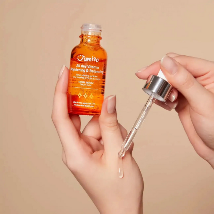 All day Vitamin Brightening & Balancing Facial Serum